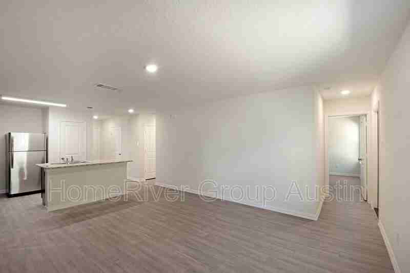 710 E Pecan Ave - Photo 3 of 22