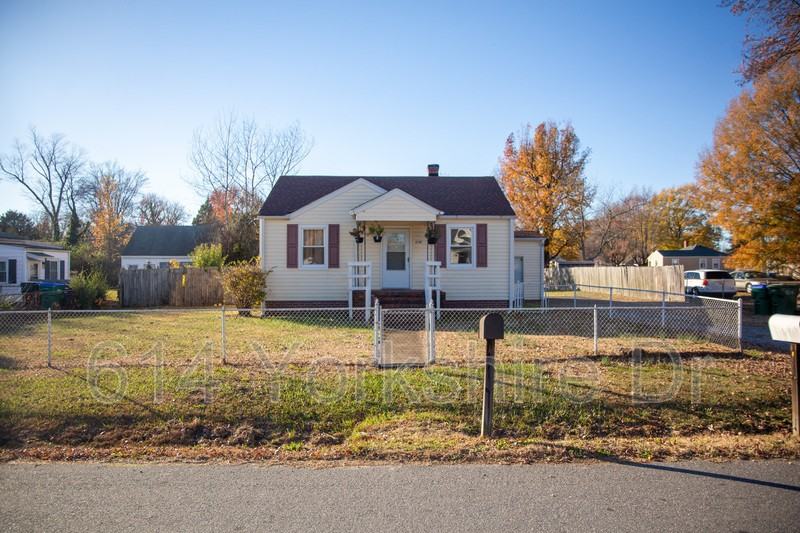 614 Yorkshire Dr - Photo 2 of 50