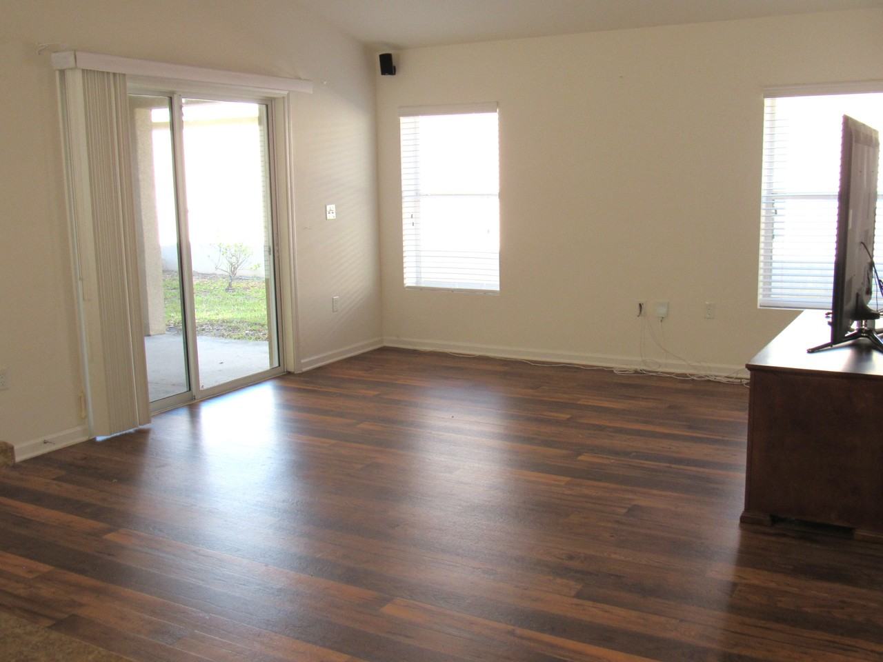 3365 Medici Blvd - Photo 2 of 15