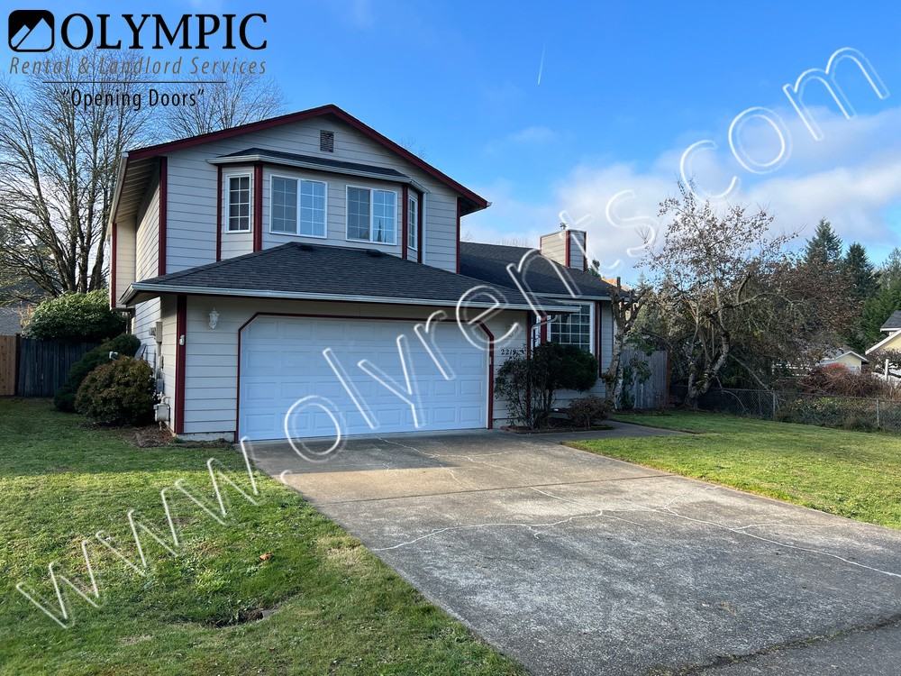 2219 Mccormick Ct Se - Photo 2 of 26