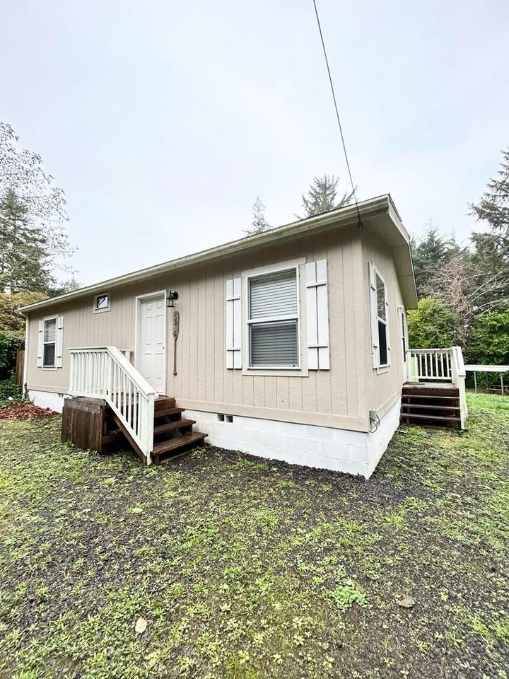 5316 Sw Seahawk St - Photo 2 of 22