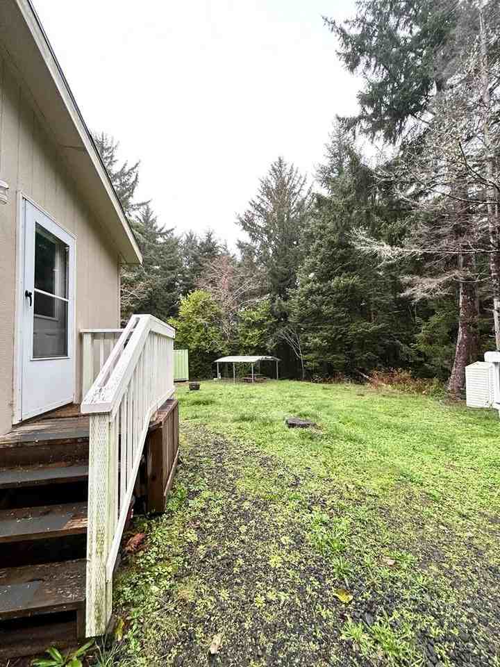 5316 Sw Seahawk St - Photo 3 of 22