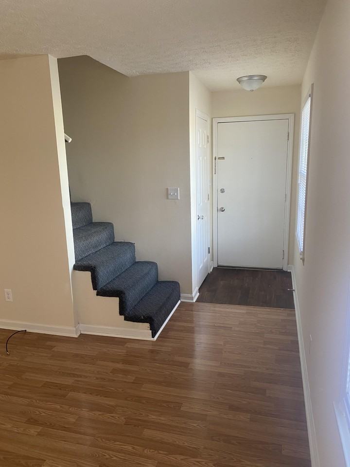 1615 Highland Way - Photo 3 of 17