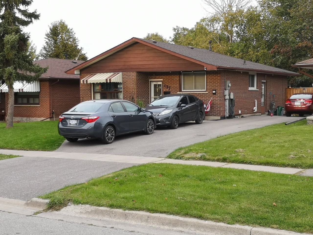 437 Oshawa Boulevard North #2 - Photo 2 of 15