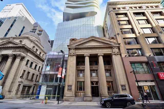 197 Yonge Street #5902