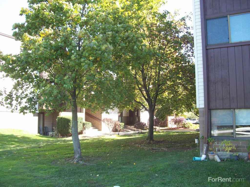 Hickory Hill Apartments Hemlock Ct, Brunswick, OH 44212 Zumper