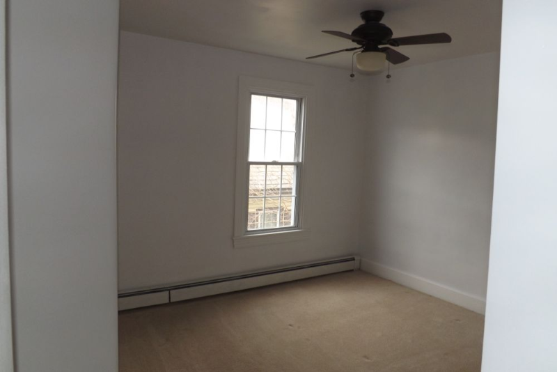 8 Maple St #1 - Photo 2 of 11