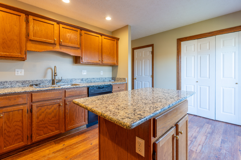 3002 5th Ave - Photo 2 of 18