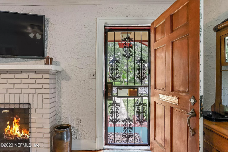 4304 San Juan Ave #1A - Photo 3 of 24