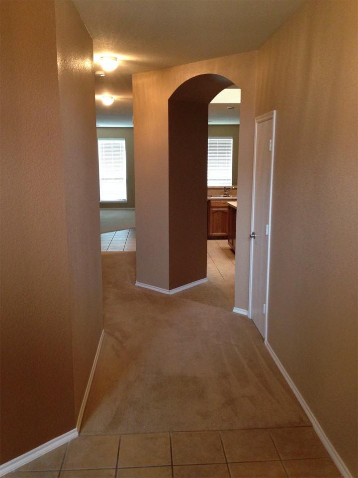 1113 Hearthstone Dr #1 - Photo 4 of 14