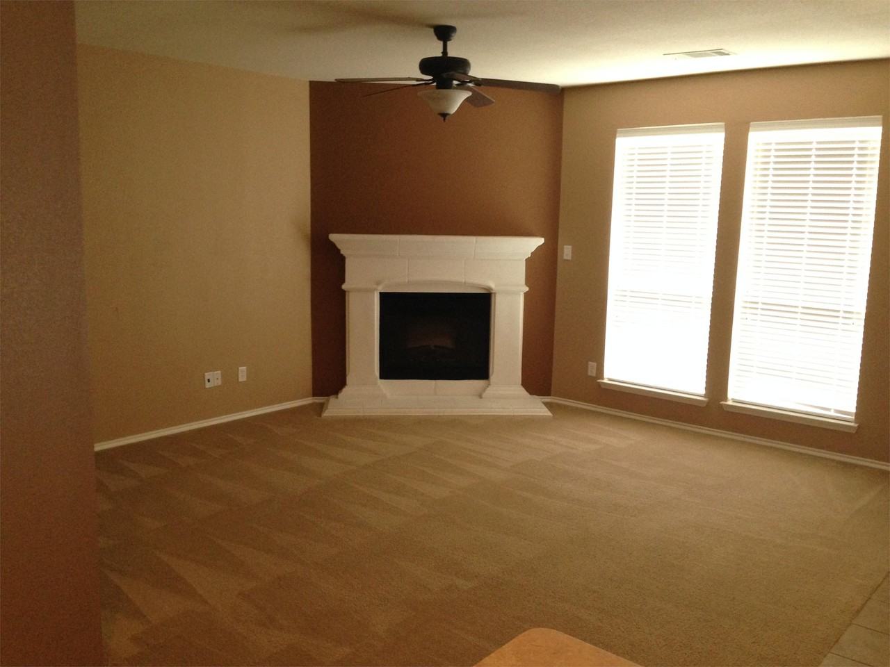 1113 Hearthstone Dr #1 - Photo 5 of 14
