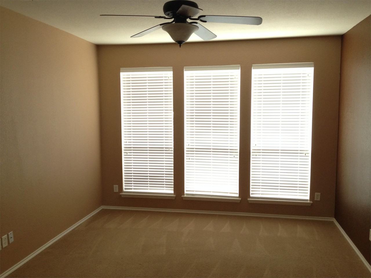 1113 Hearthstone Dr #1 - Photo 7 of 14