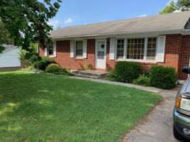 featured image of 2409 Fleetwood Dr #1