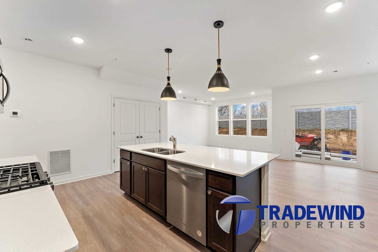 4865 Avery Court - Photo 2 of 20