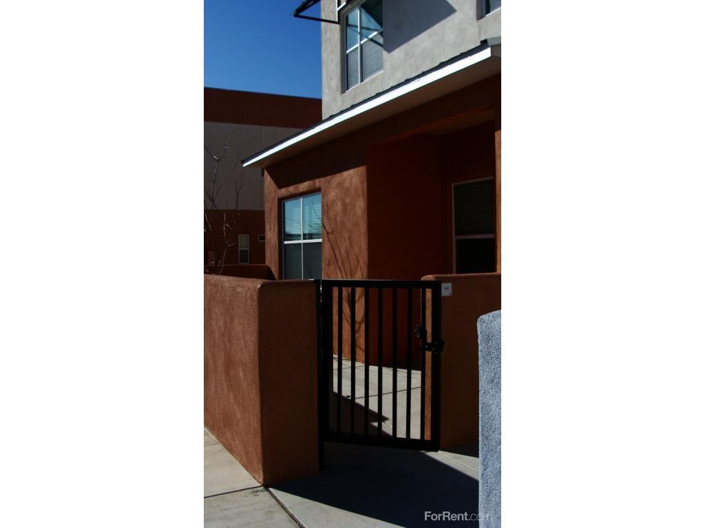 Plaza Feliz - Photo 2 of 20