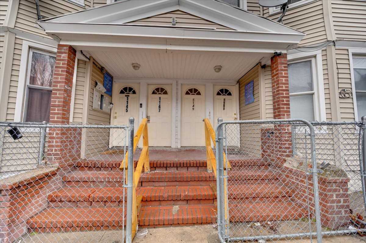 1149 Ogden Street Ext 2nd Fl #4 - Photo 4 of 27