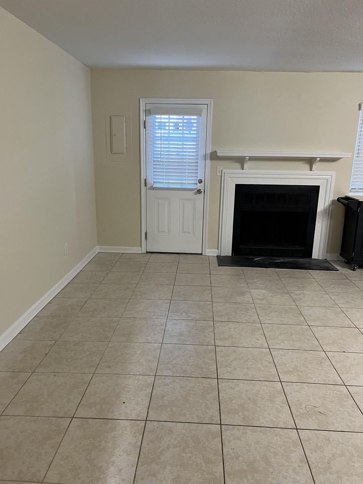 5148 Condor St #1 - Photo 6 of 41