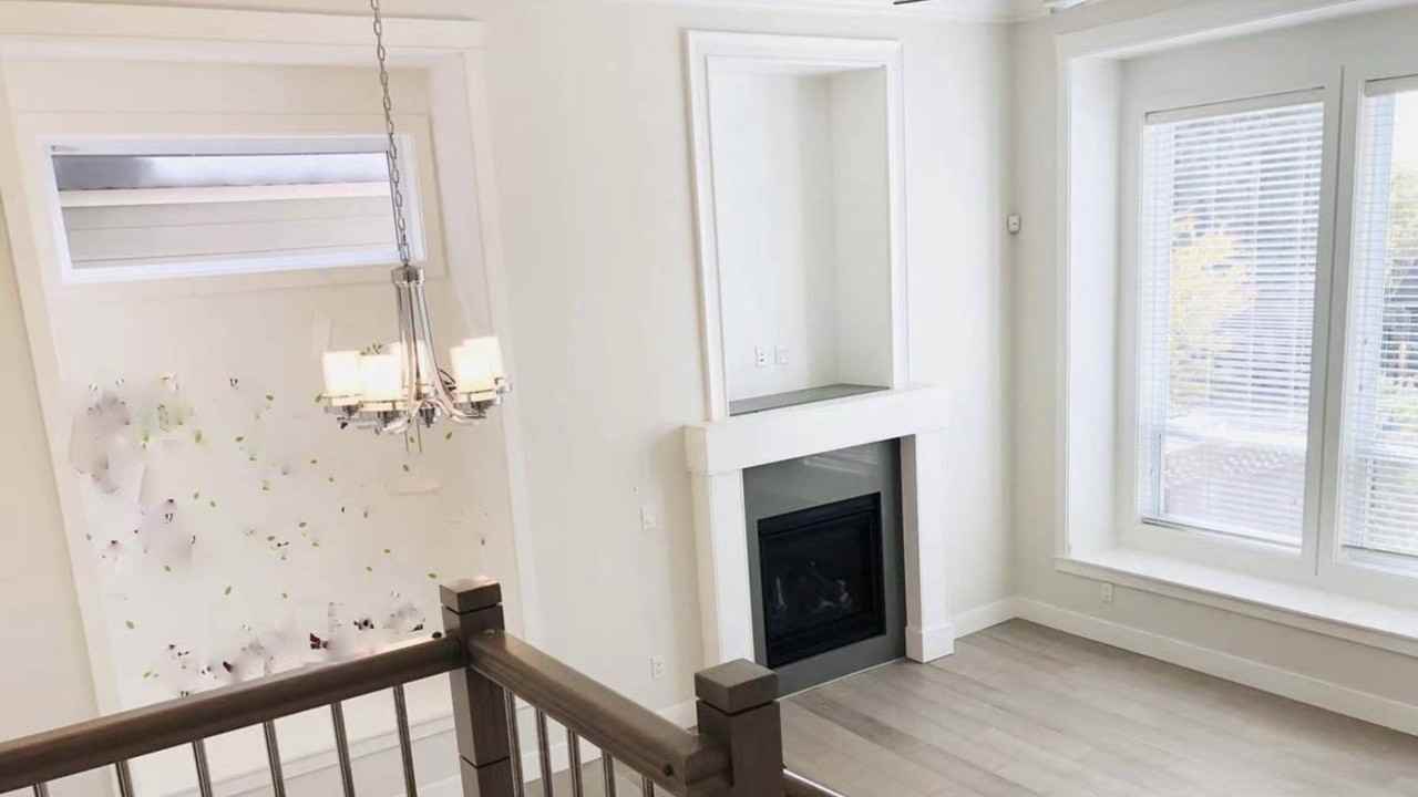 907 Harris Ave - Photo 3 of 12