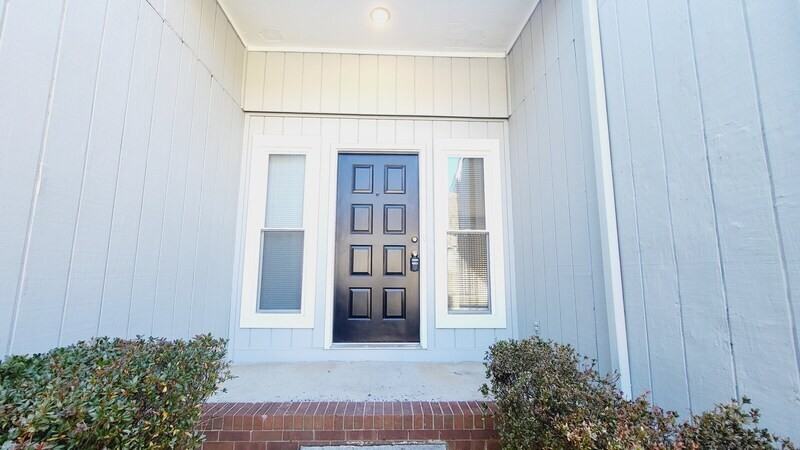 11414 Kingfisher Dr - Photo 2 of 19