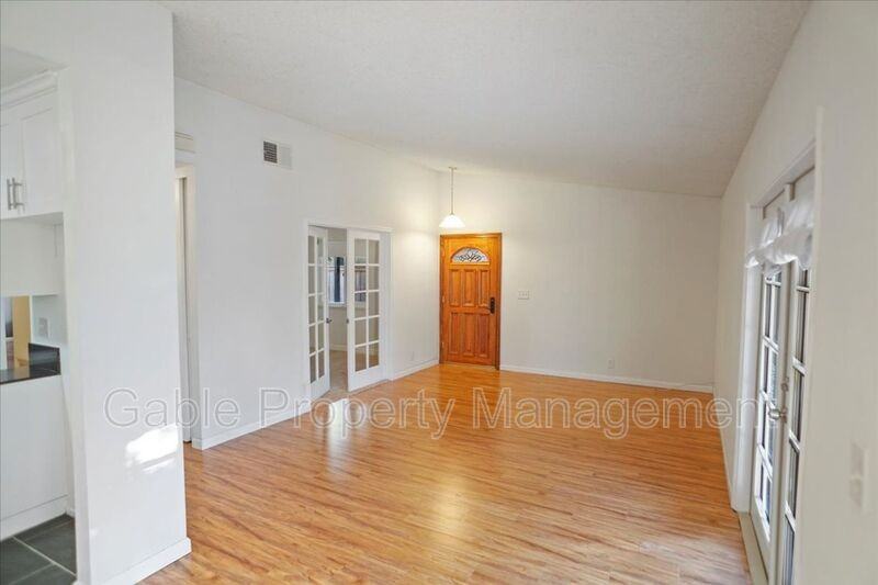 25649 Almendra Dr - Photo 2 of 19