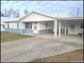 1202 N Holly St - Photo 1 of 1
