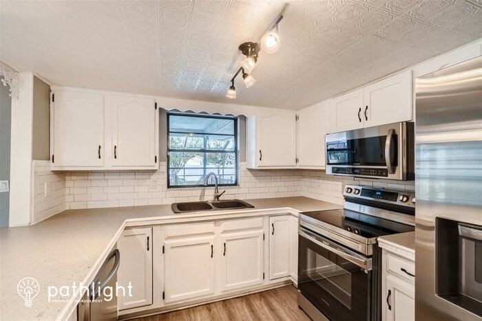 7317 Berwick Way - Photo 2 of 18