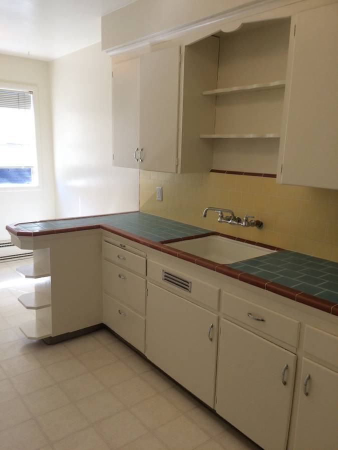 1040 Sw Gaines St #1040 - Photo 2 of 11