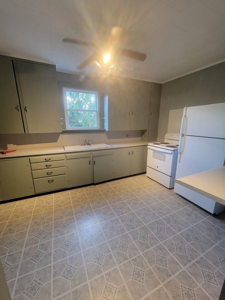 9218 Andersontown Rd #1 - Photo 2 of 5