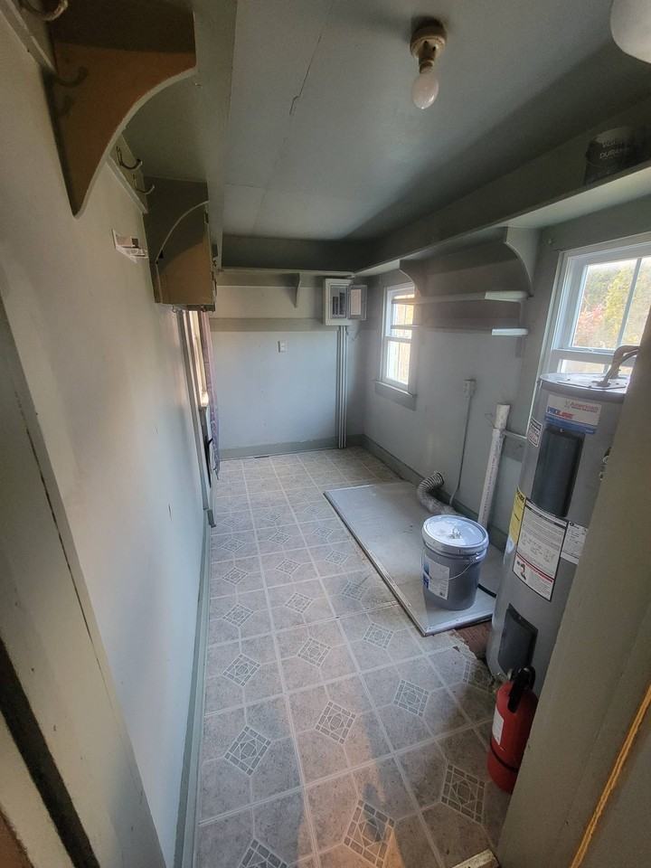 9218 Andersontown Rd #1 - Photo 3 of 5