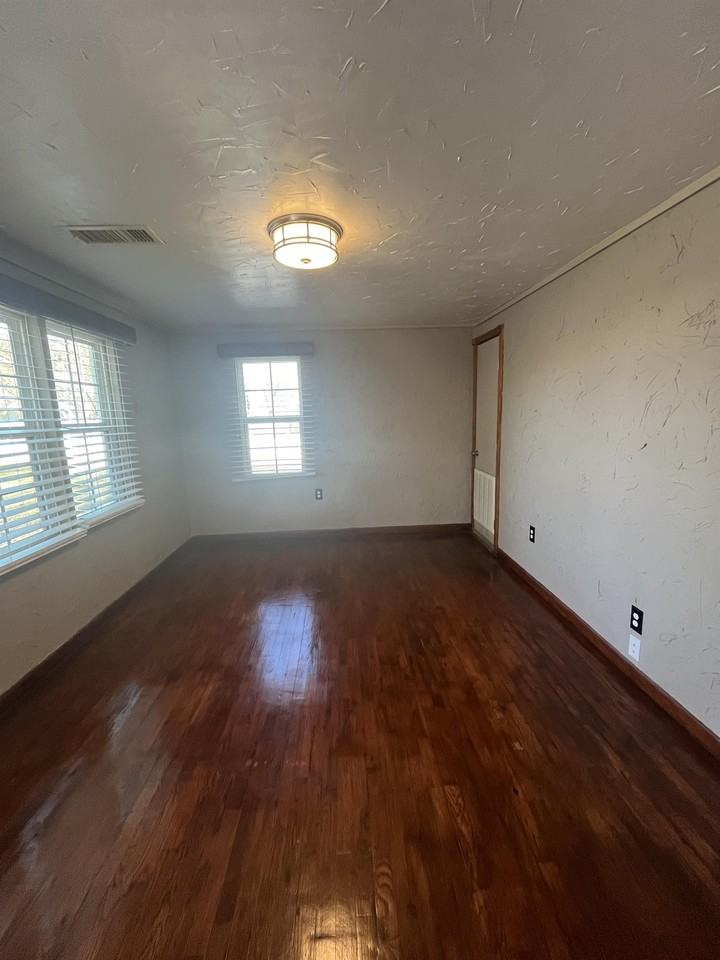 15662 County Road 3540 #1 - Photo 3 of 12