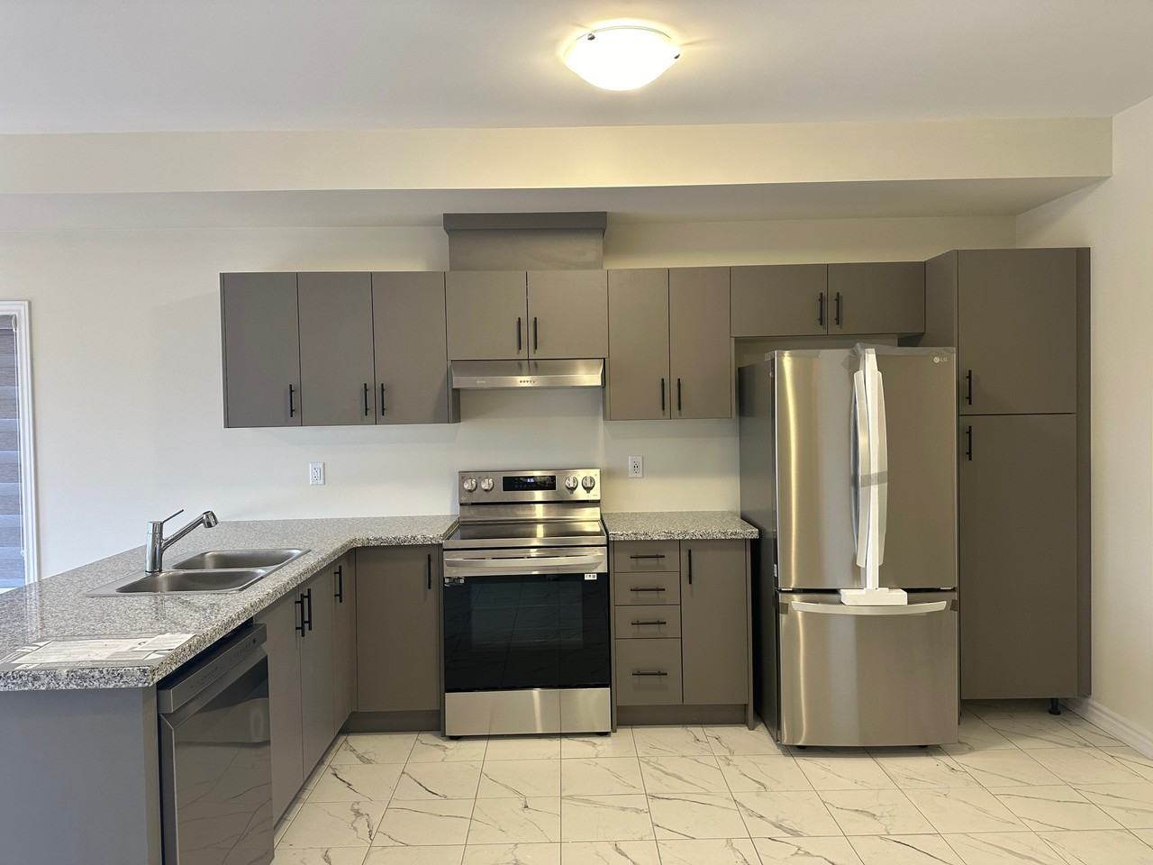 46 46 Senay Cir - Photo 2 of 12