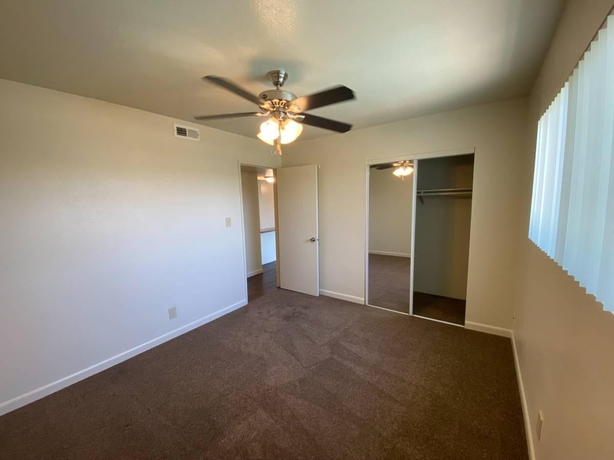 647 West Barstow Avenue - Photo 7 of 8