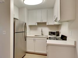 featured image of 1089 Bluebell Dr