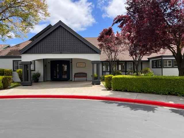 1089 Bluebell Drive - Photo 5 of 12