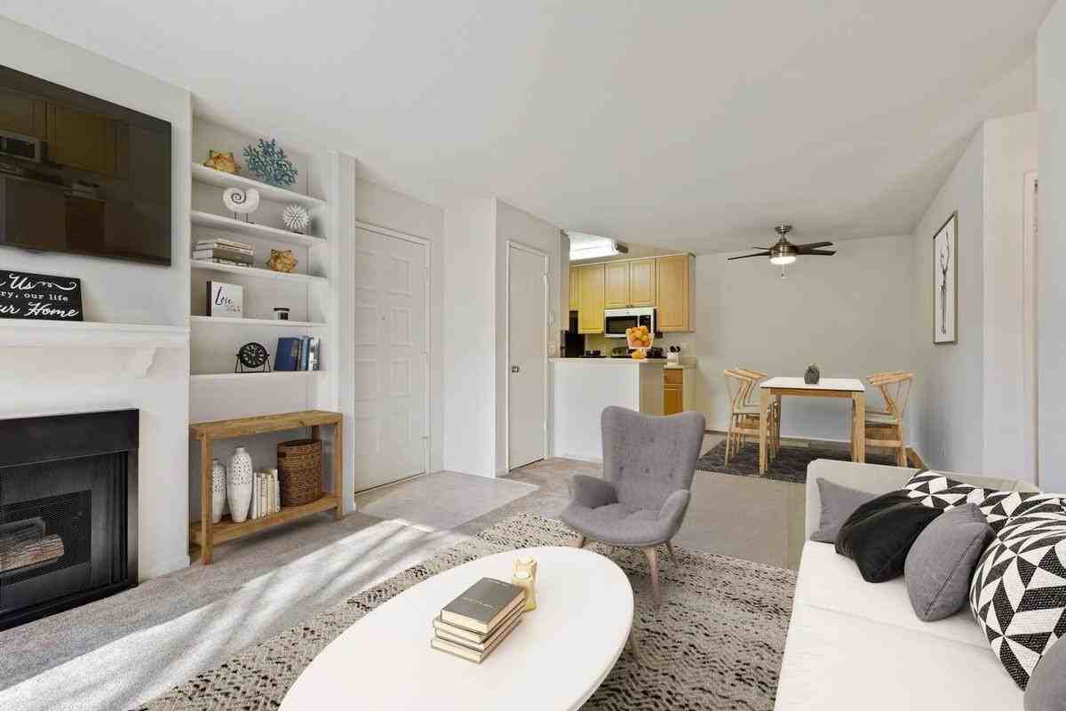 1490 Bel Air Dr - Photo 3 of 16