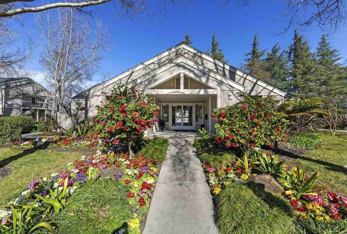 400 West Central Avenue - Photo 6 of 11