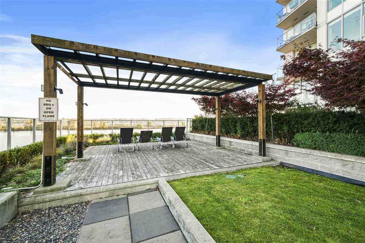 668 Columbia Street - Photo 12