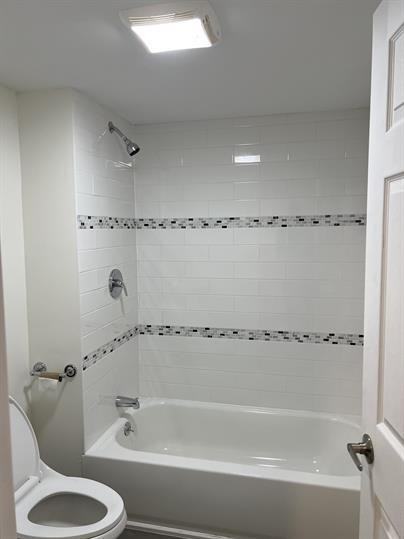 1150 Barrett St #3 - Photo 2 of 6