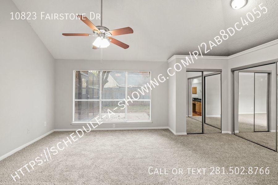 10823 Fairstone Dr - Photo 6 of 12