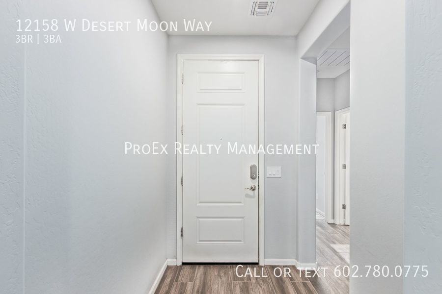 12158 W Desert Moon Way - Photo 4 of 29