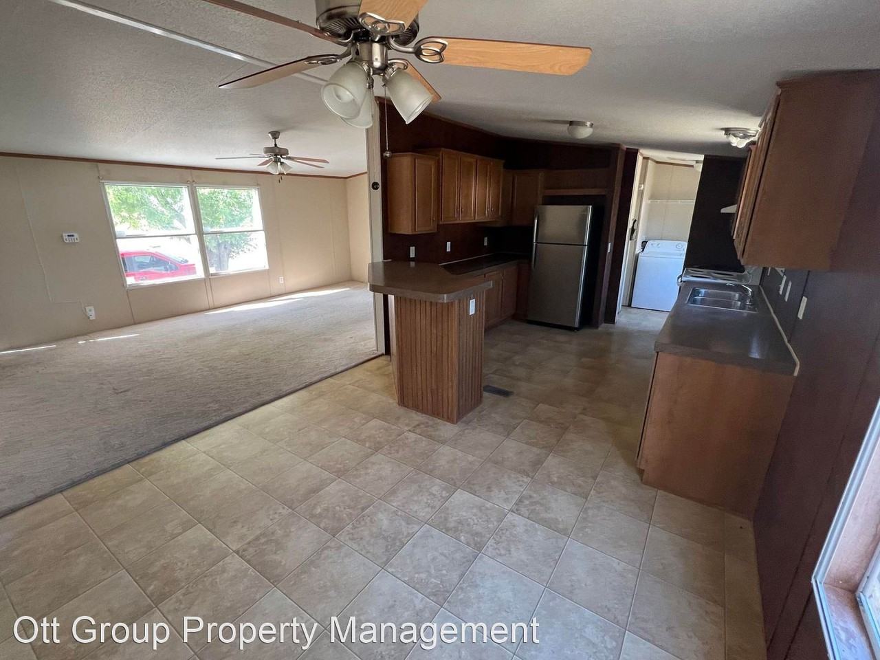 105 Golf Course Rd - Photo 2 of 5