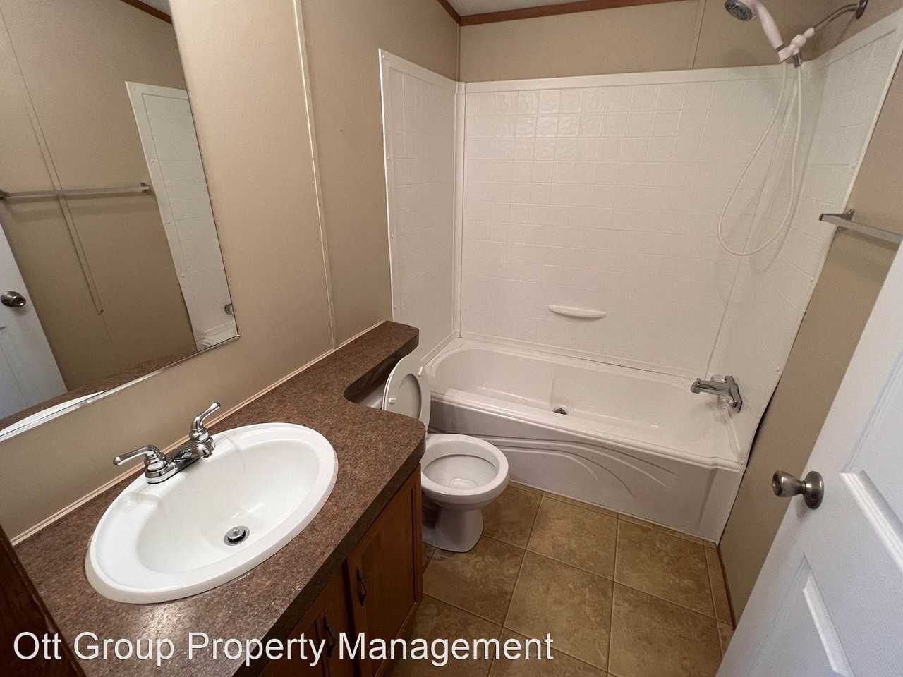105 Golf Course Rd - Photo 3 of 5