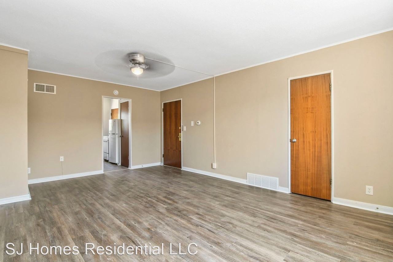 101 W Canedy - Photo 2 of 3