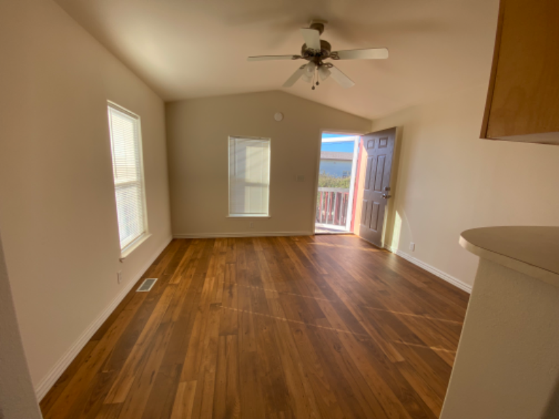 113 S Harold St - Photo 3 of 14