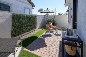 featured image of 11200 W Camelback Rd