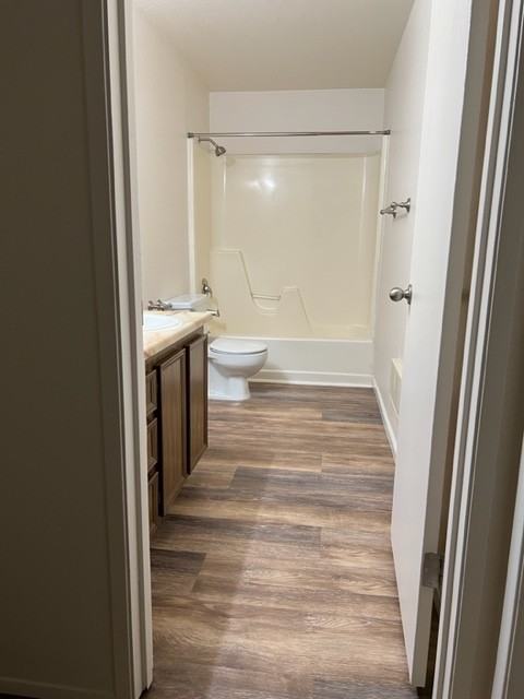 1433 Ne Hogan Pl #1433 - Photo 3 of 10