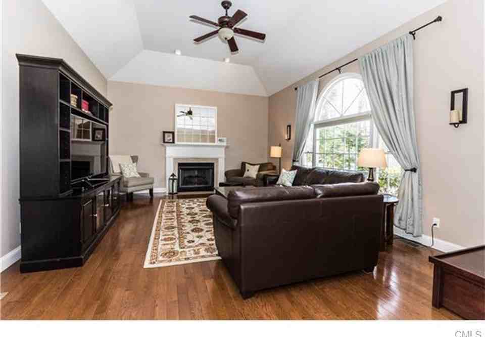 33 Sarenee Cir #NA - Photo 3 of 5