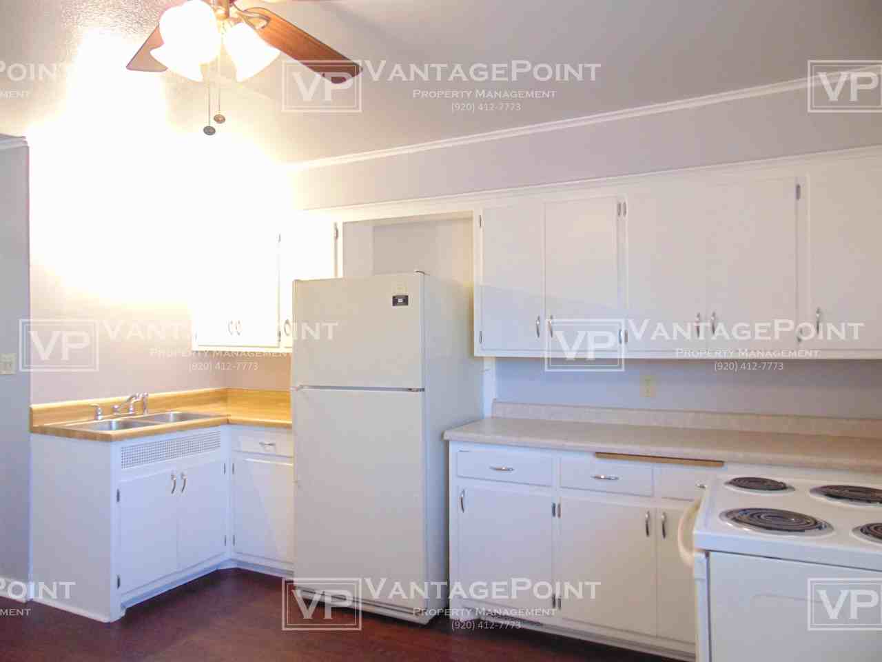 131 S Ashland Ave Uppr - Photo 3 of 14