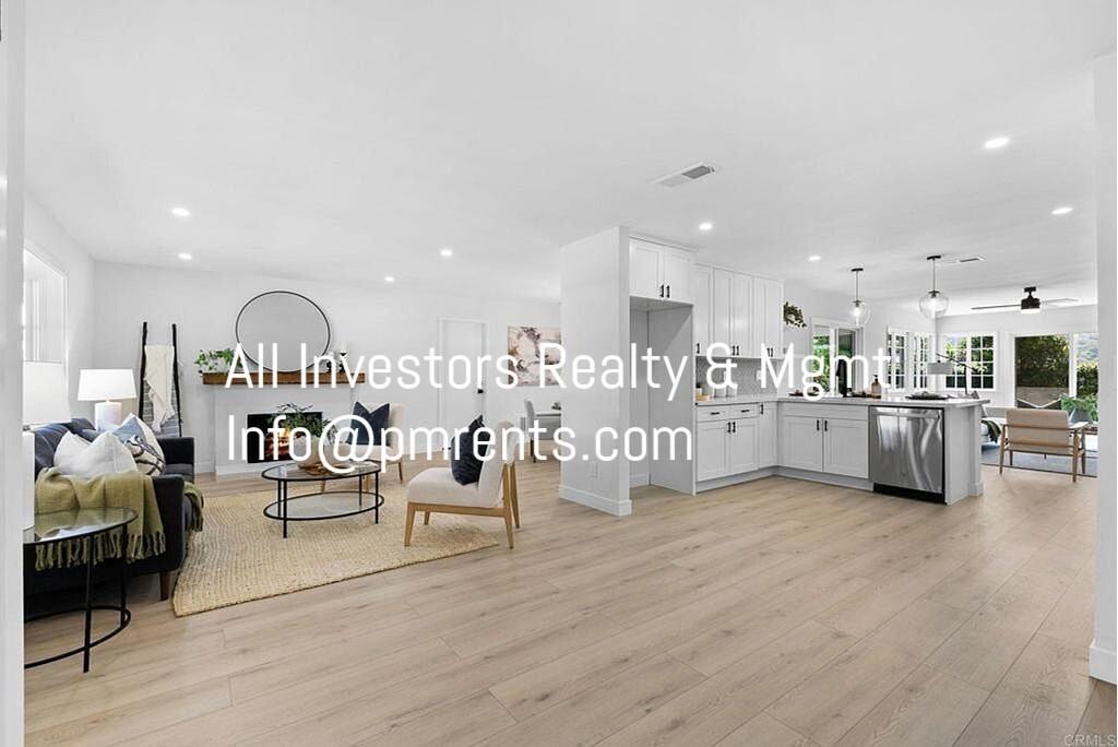 4959 Park Dr #1 - Photo 3 of 22