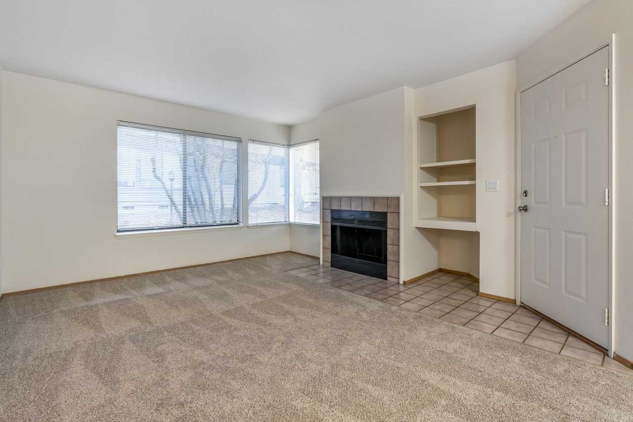 The Lakes - Photo 6 of 27